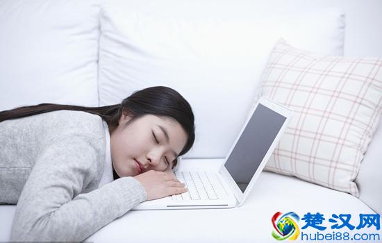 微信怎么追女孩子 微信追女生干货技巧