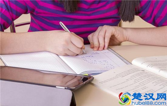 微信怎么追女孩子 微信追女生干货技巧