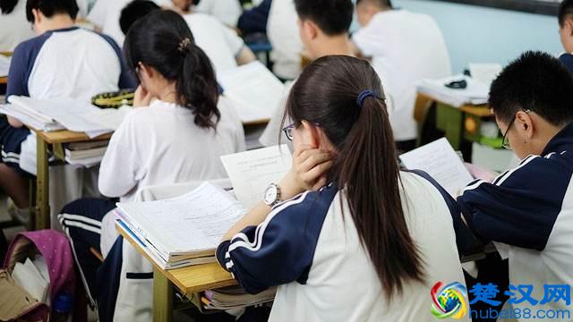 看似暴利的教育培训行业，到底有多少利润可赚？