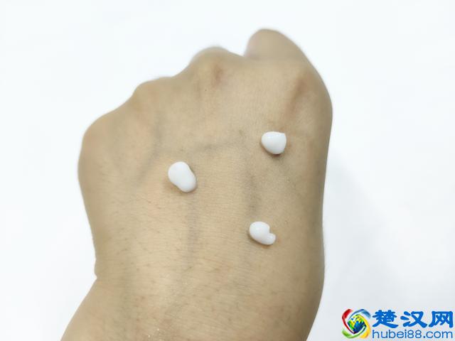 御泥坊护肤套装，五大复配精华，充分嫩白呵护你的肌肤