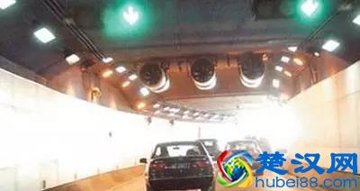 新手该如何克服开车上路的六大软肋？原来这么简单！