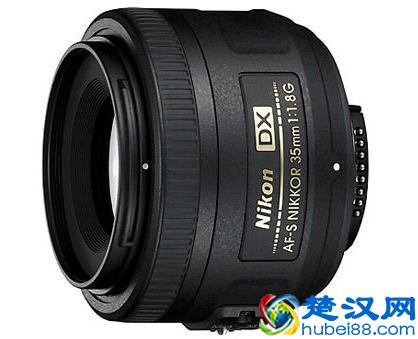 尼康d3200这样的入门单反相机应该怎样配镜头？