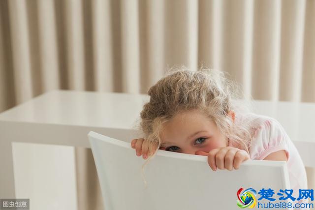 孩子性格内向不爱说话？别急，只需4招，轻松解决！