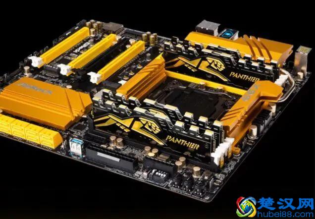 16GB是标配，玩游戏就选宇瞻黑豹DDR4 3000内存