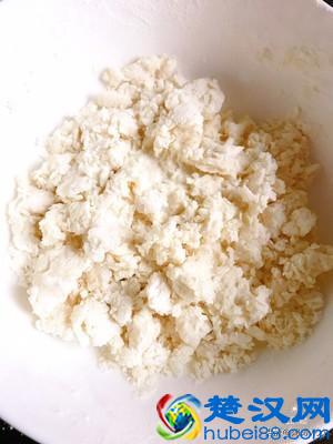 葱油饼怎么做好吃，掌握这个技巧很重要，葱油饼步骤图