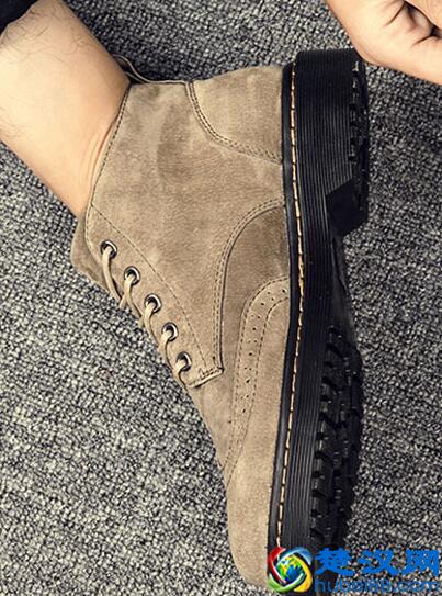 翻毛皮鞋可以用水洗吗 翻毛皮鞋清洗小妙招