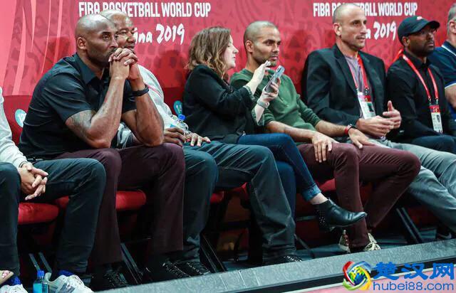 五棵松球馆星光璀璨！连一人也来了？！