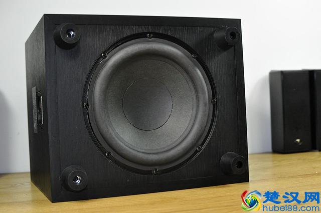 5000块买回音壁还是全景声家庭影院？30平米内方案实践