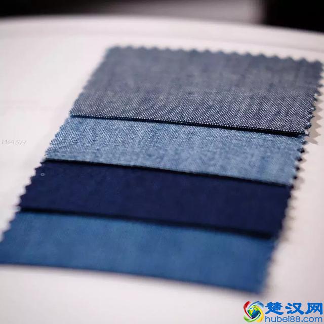 永不缺席的丹宁衬衫