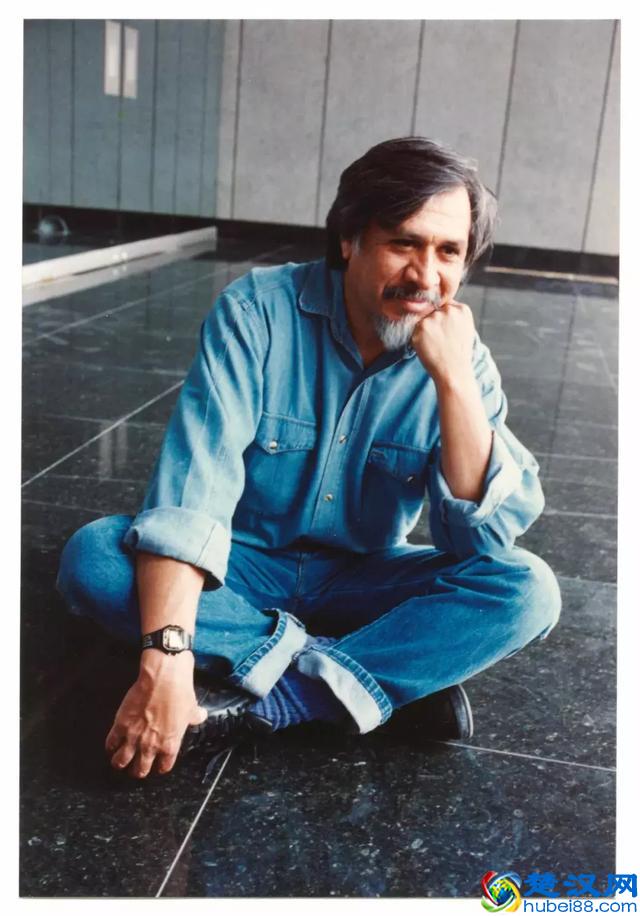 永不缺席的丹宁衬衫