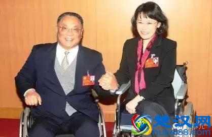 邓朴方的目标越来越近