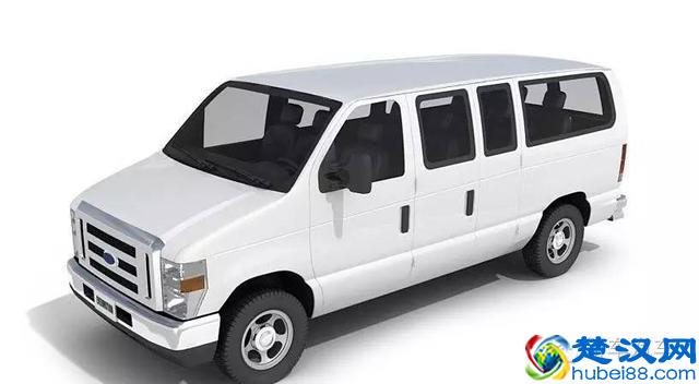 小型客车核载多少人 小型载客汽车有哪些