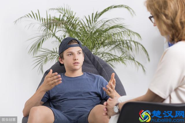 孩子处于叛逆期怎么办？家长试试这4招，比打骂更有效