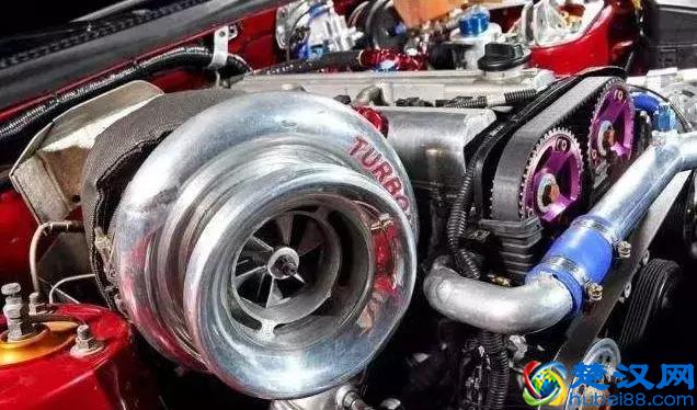 撩新车：汽车小百科之Turbo（涡轮增压）到底是什么