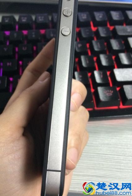 iOS5的iPhone4s，系统已经很难得，成色还非常新，价格还便宜！