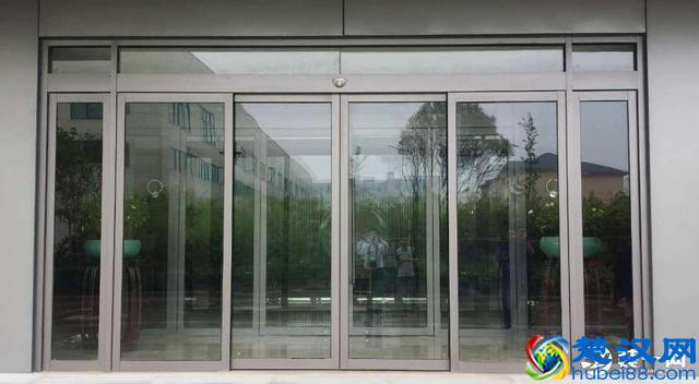 自动平移门价格是多少？电机怎么安装？