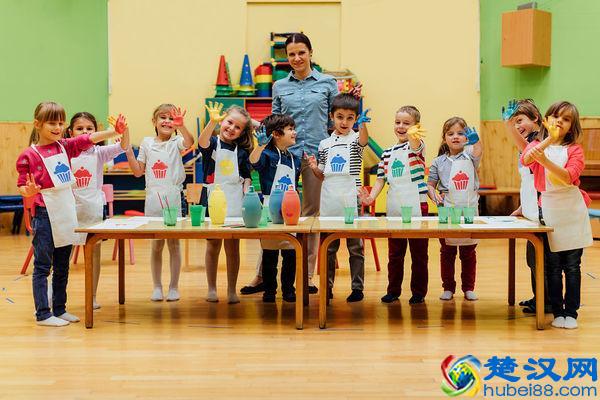 教师节是几月几日 教师节送老师什么比较好