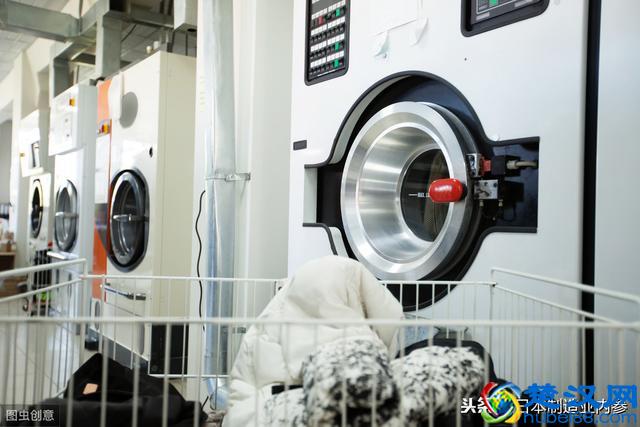 日本奇闻：日本人为什么不在家里洗衣服，而要去公共洗衣房？