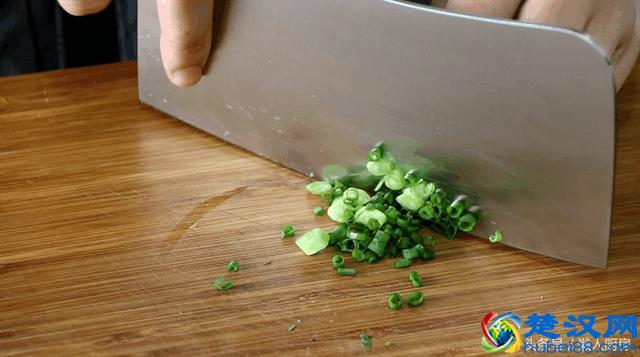 想不到酸辣粉的做法简单，自己在家也能做得很好吃，酸辣爽口