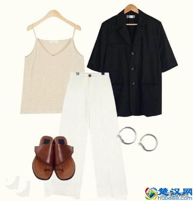 黑色阔腿裤毫无新意，白色阔腿裤脱颖而出！高调抢占视线