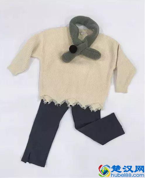 围巾10块，衣服20，杭州这个地方又到了买衣服“跟不要钱一样”的日子……