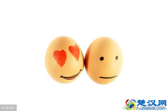 很认真的跟你解释：什么叫单相思？