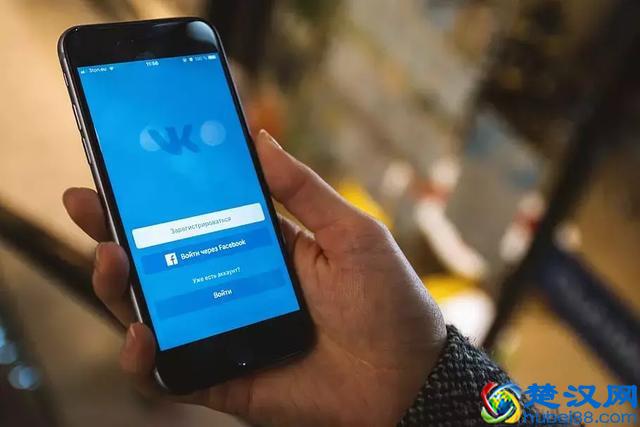 手机是如何定位的？