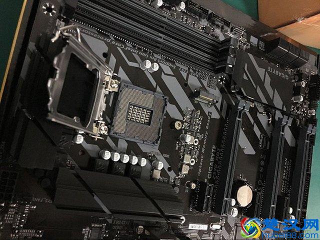 自己组装电脑教程：DIY小白装机最详细的台式电脑组装教程图解