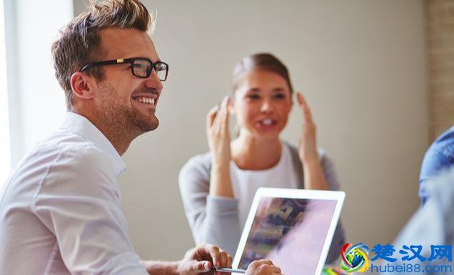 2019高考填报：女生学什么专业好？这5类专业最适合女生！前景好