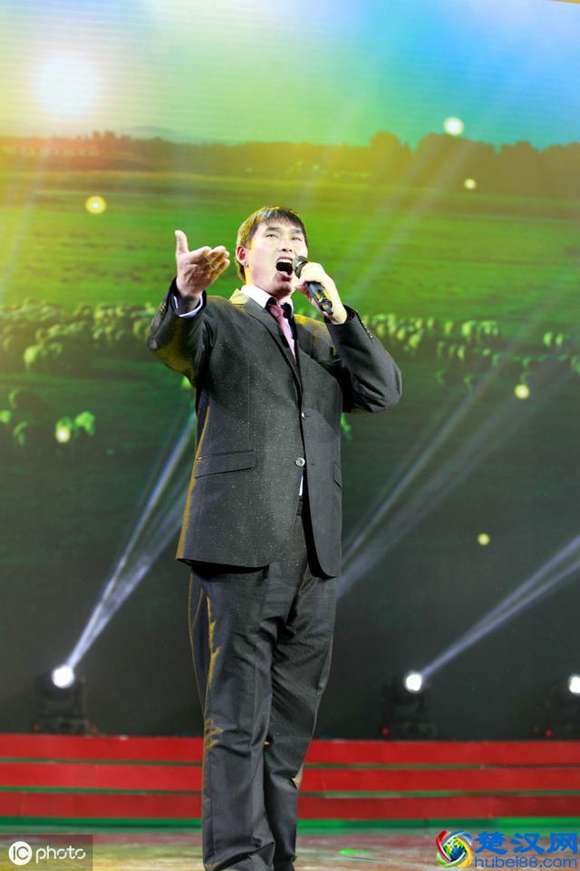 演唱流行歌曲如何运用颤音？