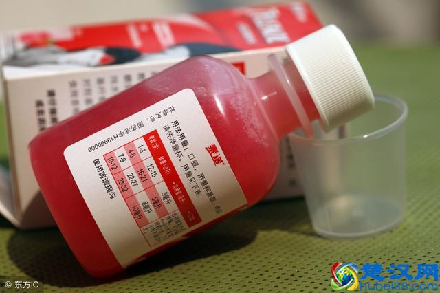 宝宝半夜发烧，怎样快速退烧呢？这3个绝招，一定记住了