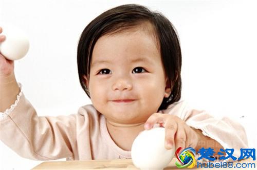 7个月宝宝爱憎分明 7个月宝宝发育指标和护理要点详解！
