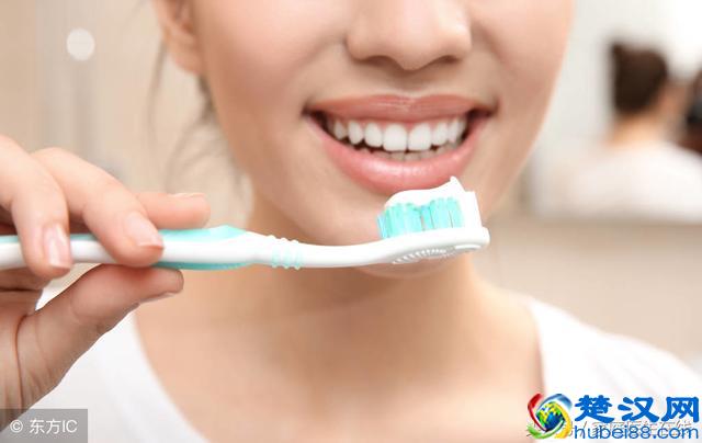 牙线到底怎么用？这样用，才是牙线的正确打开方式！