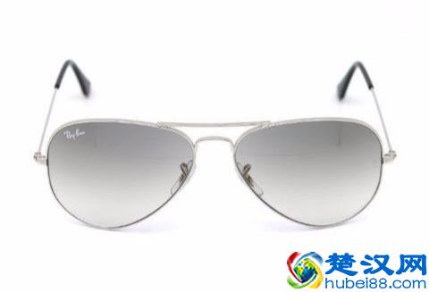 买一副偏光太阳镜正常多少钱？价格多少才是正品？