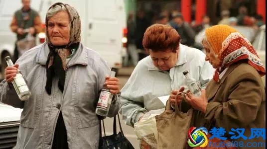 酒吧里最受欢迎的“深水炸弹”，只有今晚不回家的妞敢碰...