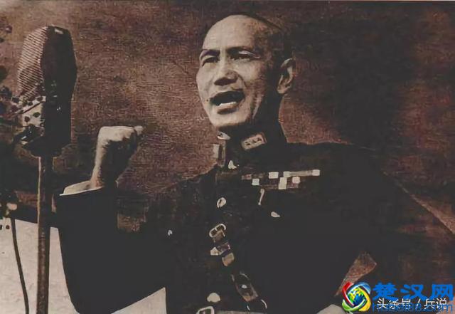 张学良为何不抵抗日军？四大原因，一生钟爱女人