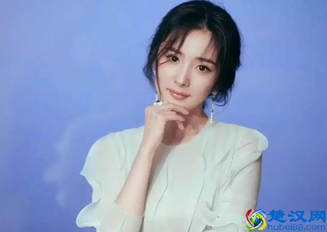 你是什么眼型？丹凤眼看眼角，杏眼圆又大，桃花眼最诱人