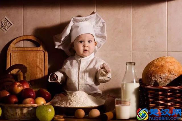 婴儿辅食添加时间表——新爸妈请收好