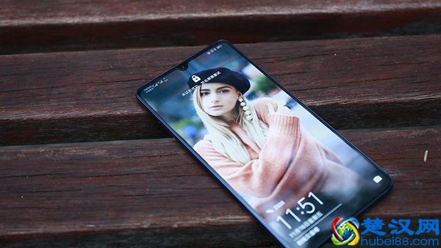 小米手机和华为手机各自优缺点大揭秘，看完你会如何选择？