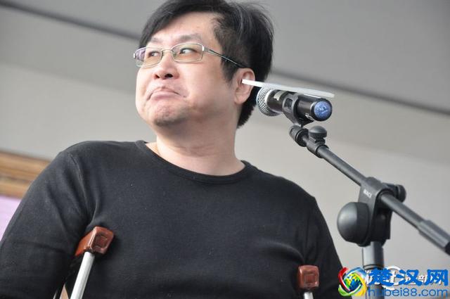 郑智化的歌很多你都会唱，但关于他残疾、坐牢的事你可能知之甚少