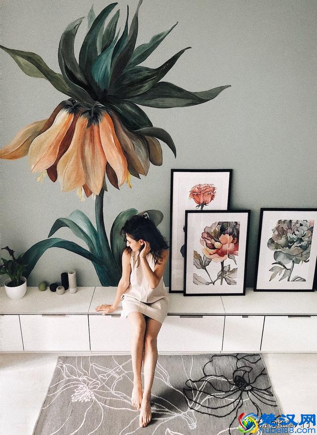 惊艳！家里的墙壁用丙烯颜料这样画，充满勃勃生机又具有个性