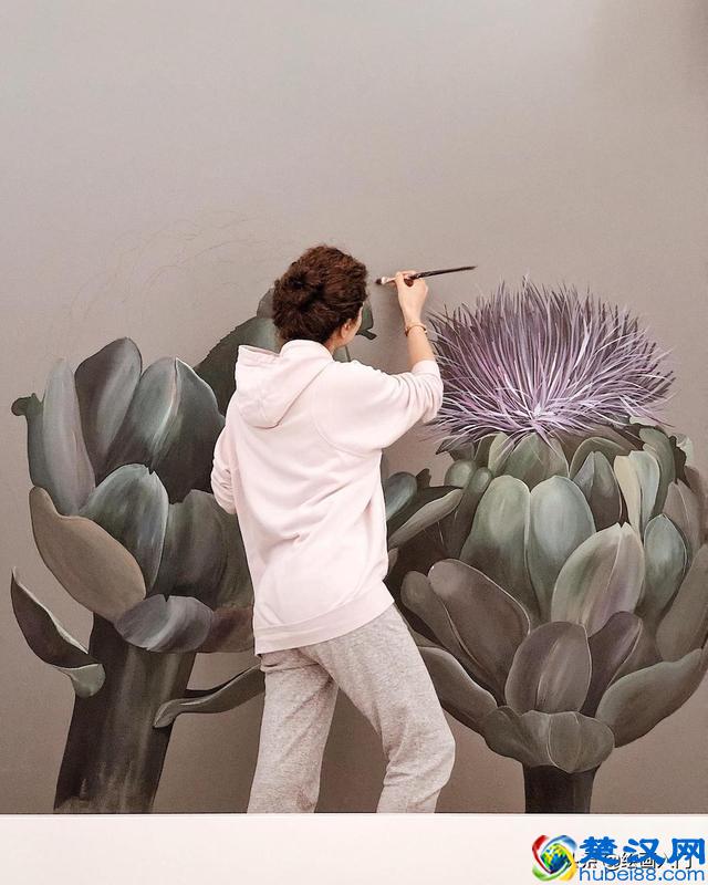 惊艳！家里的墙壁用丙烯颜料这样画，充满勃勃生机又具有个性