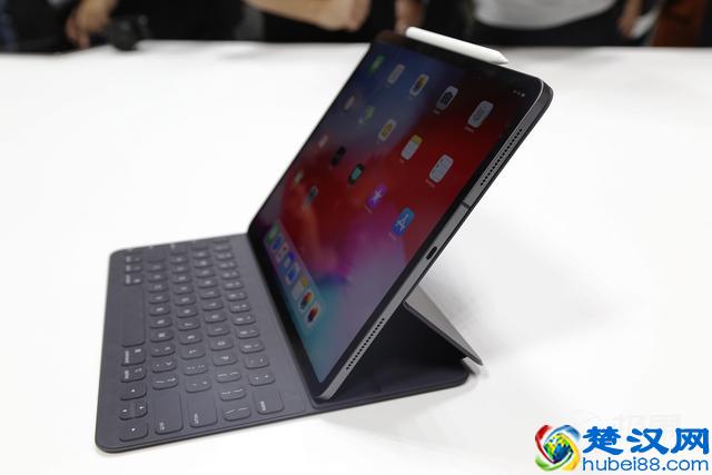 你买新款iPad Pro了吗？没有Home键怎么截屏？苹果推出了新的交互
