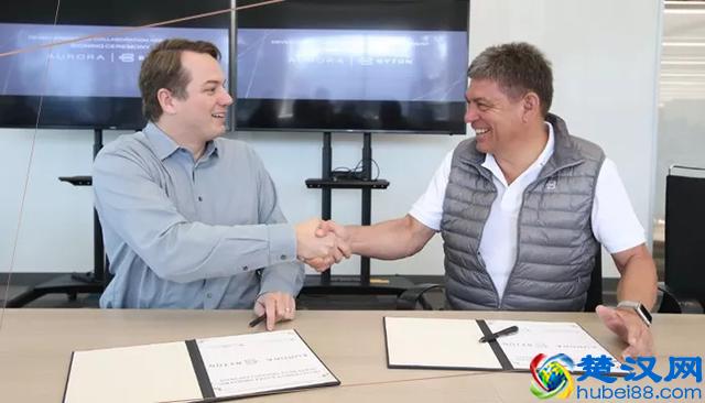 两个好基友在一起会发生什么？还用问？！