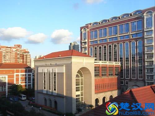 想考上海的大学？这些大学综合实力强，毕业后前景好，就业机会多