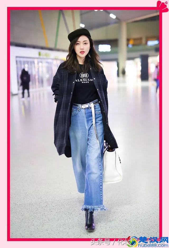 张天爱时髦机场走秀，超模怎么穿都辣么好看！