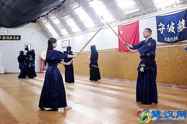 【 约会指南 】情人节该怎么过？史上最强！约会全集！脱单指南