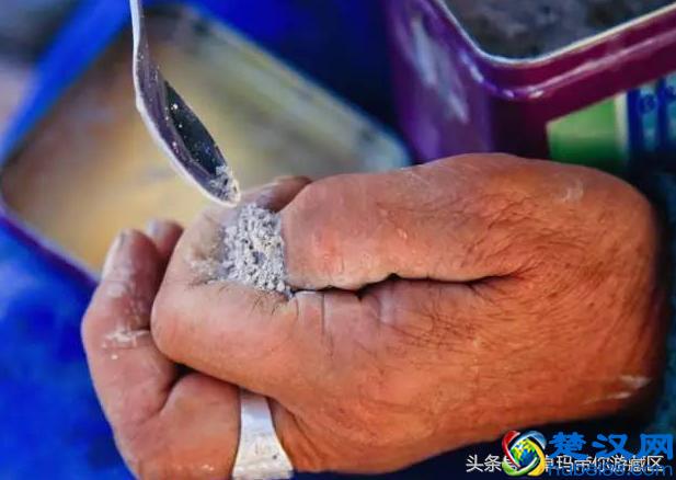 西藏的鼻烟，和我们平常吸的烟有什么区别？