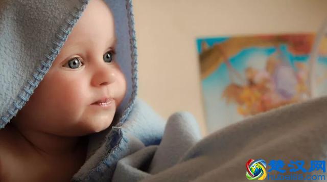 哺乳期的妈妈感冒了，到底该不该吃药？吃什么药？