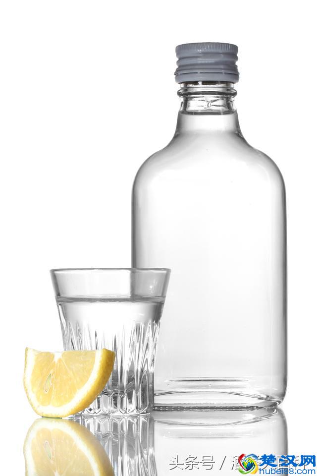 伏特加喝起来和白酒有什么区别？